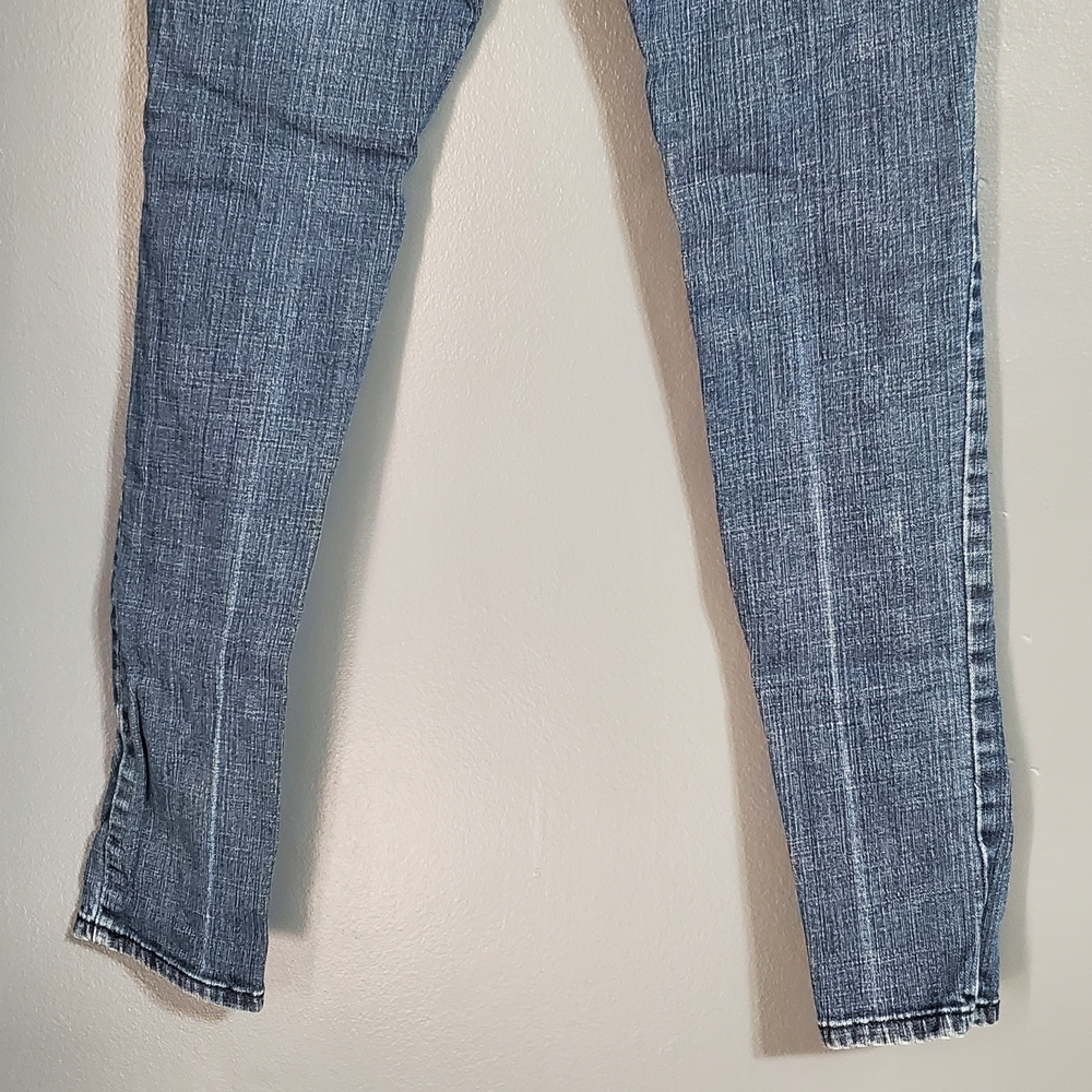 ZD Distressed Skinny Blue Jeans Size 9 - Picture 6 of 8